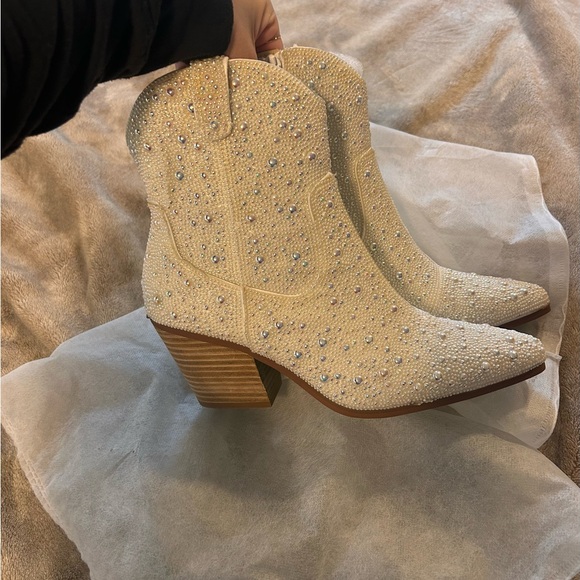 Betsey Johnson Shoes - Betsey Johnson Cream Heeled Boots with Embellishments